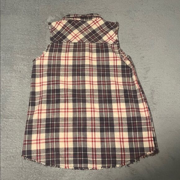 WHITE Crow sleeveless plaid snap up with frayed hem size medium very good cond - Picture 2 of 7